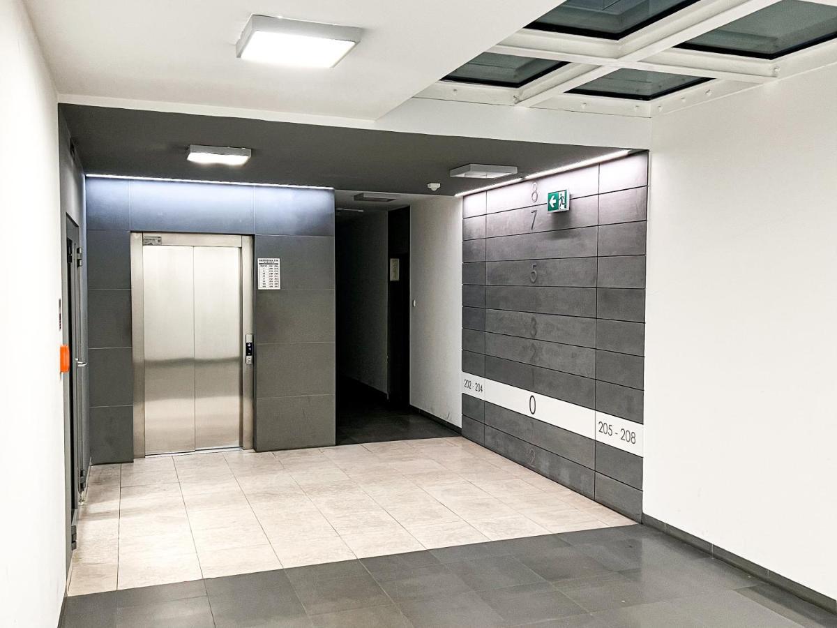 Nowoczesny Apartament - Blisko Centrum Warszawa